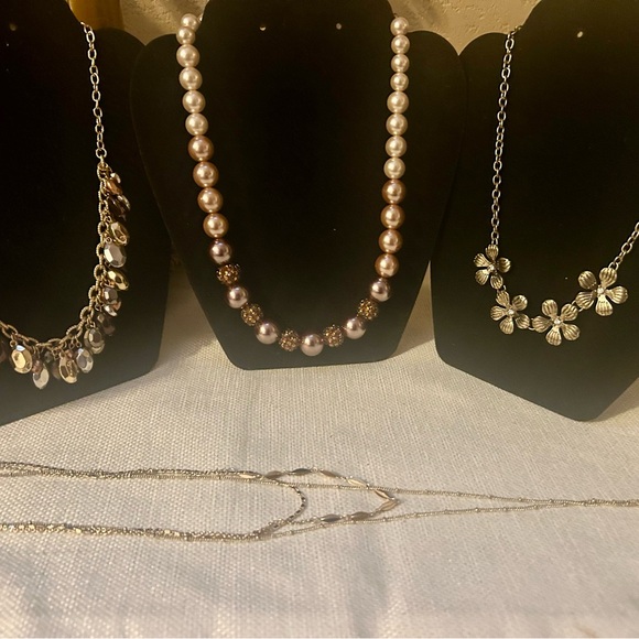 unbranded Jewelry - Necklace lot